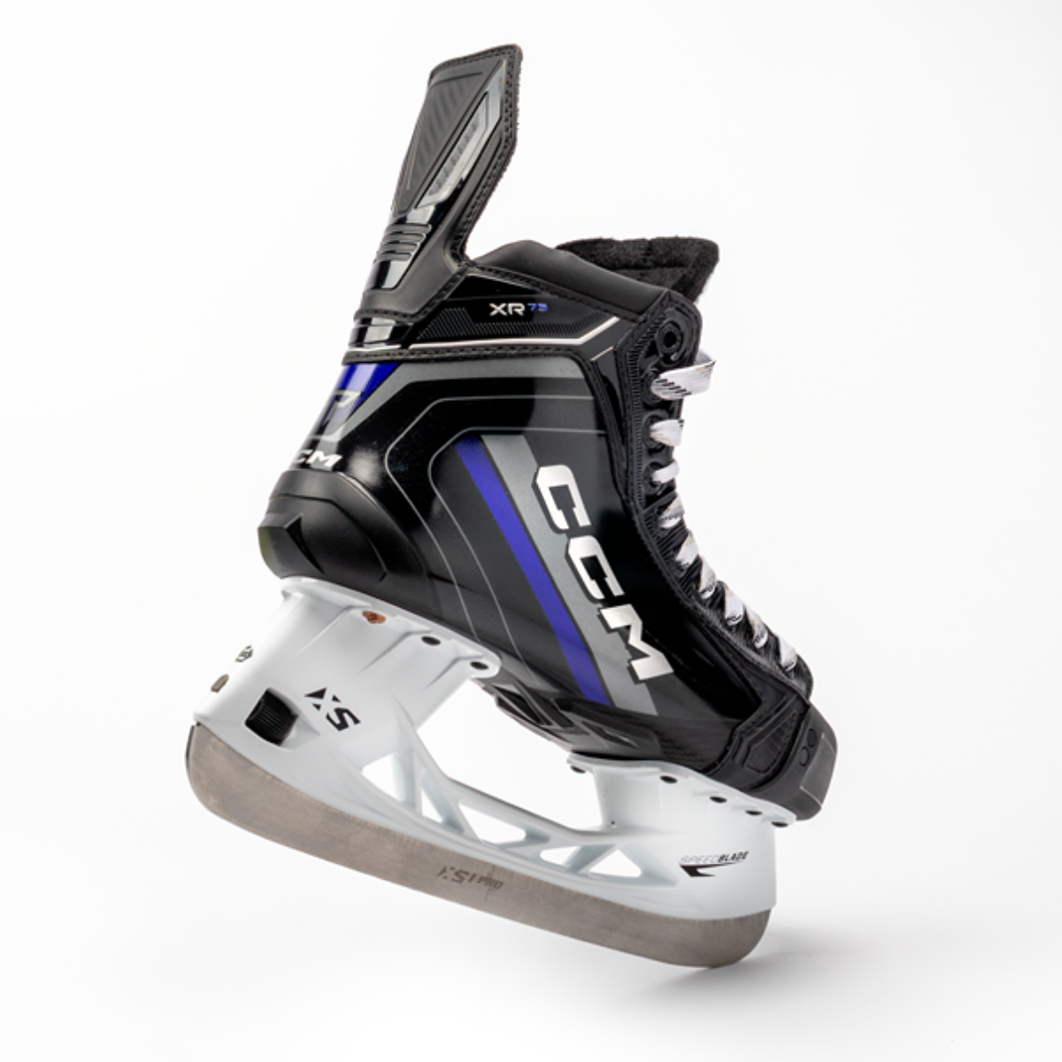 CCM Tacks XR75 Intermediate Hockey Skates
