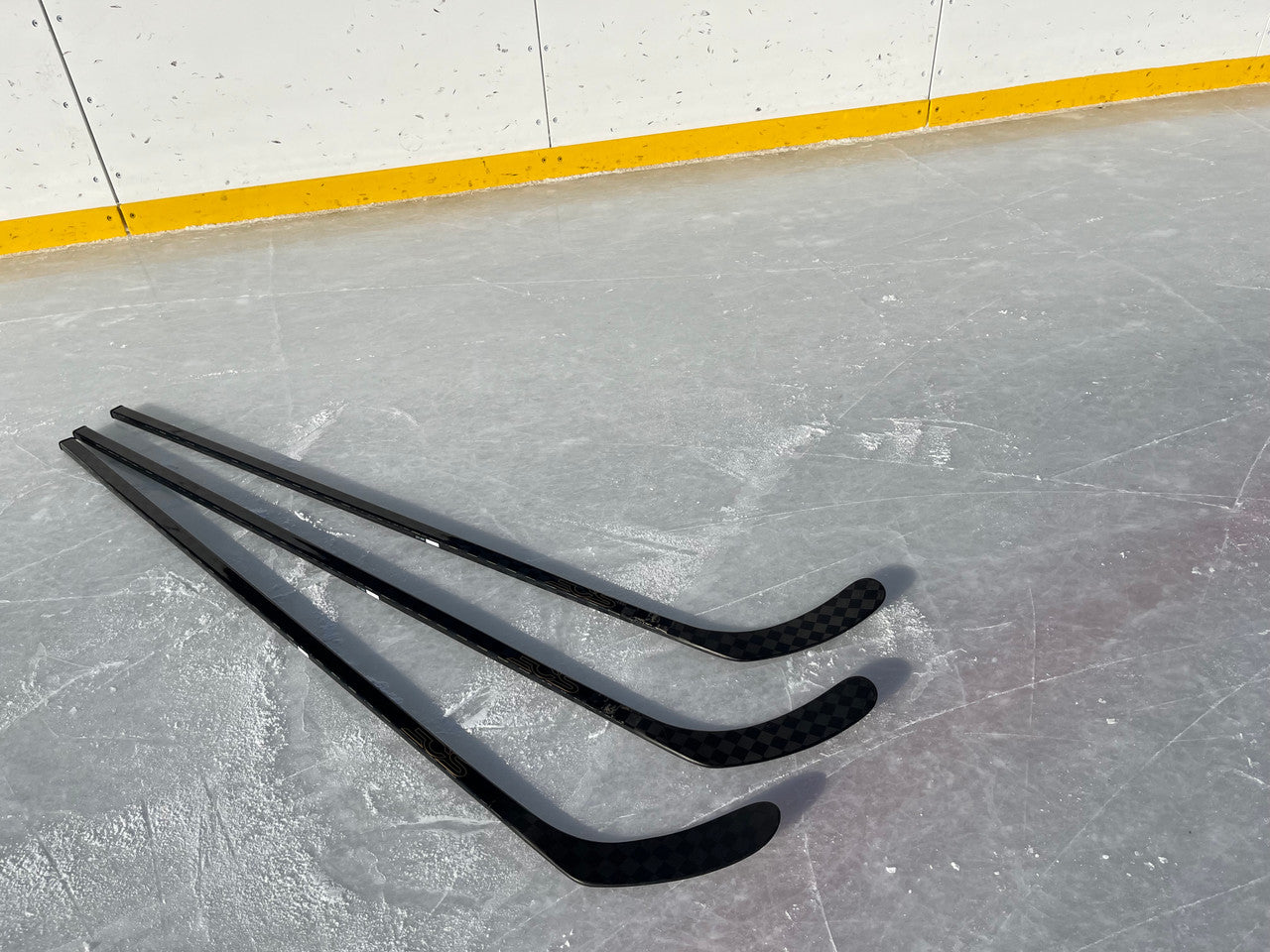 EOS-50 Senior Hockey Stick